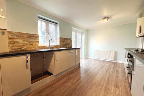 undefined, Binstead Lodge Road, Binstead, PO33 3UB