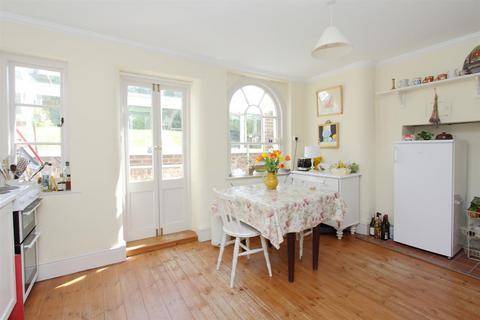 undefined, Primrose Hill, Appleshaw, Andover