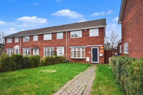 3 bedroom end of terrace house for sale, 9 Vennwood Close, Wenvoe, CF5 6BZ