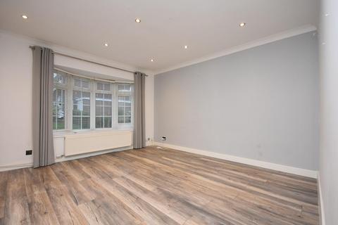 3 bedroom end of terrace house for sale, 9 Vennwood Close, Wenvoe, CF5 6BZ