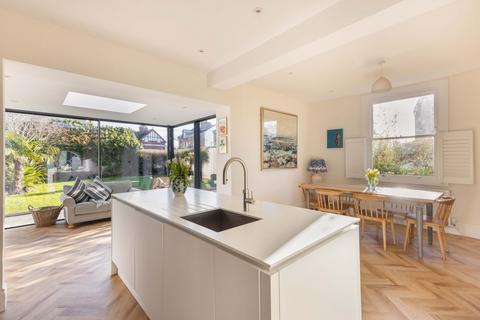5 bedroom semi-detached house for sale, Holden Park Road, Tunbridge Wells, TN4
