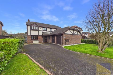 4 bedroom detached house for sale - Valley View, Walton Le Dale PR5
