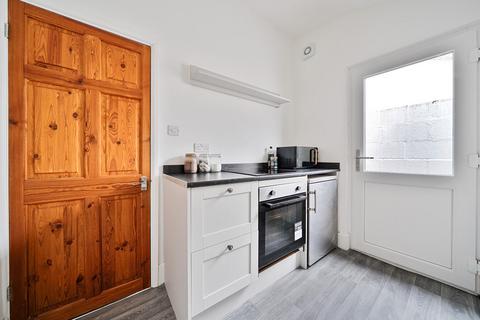 undefined, Fawcett Road, Hampshire PO4