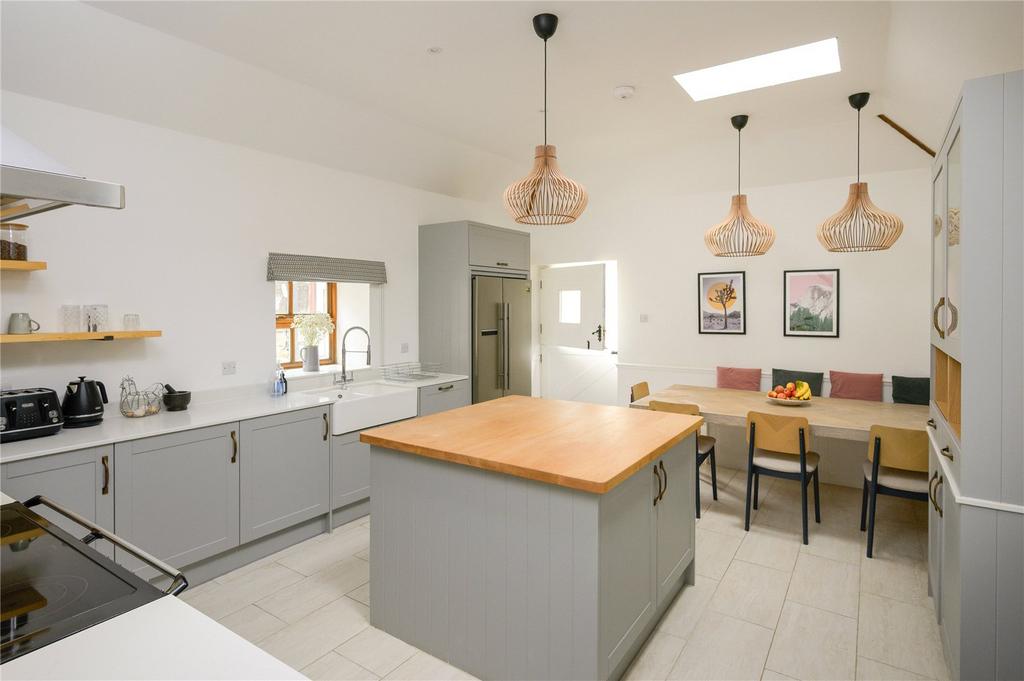 Cottage Kitchen