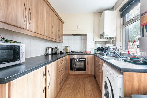 4 bedroom house to rent, Thompson Road, Sheffield S11