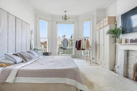 3 bedroom flat to rent, 28 Medina Villas, Hove, BN3