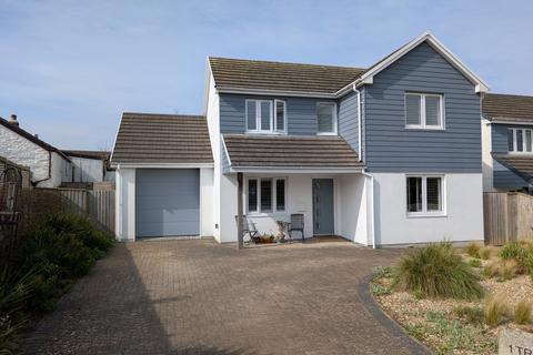 3 bedroom detached house for sale, North Road, Goldsithney, TR20 9JZ
