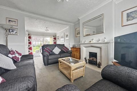 undefined, Broomfield Avenue, Telscombe Cliffs, BN10 7AL