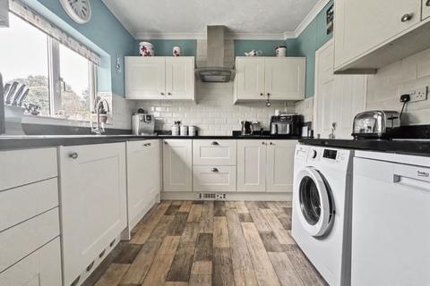 undefined, Broomfield Avenue, Telscombe Cliffs, BN10 7AL