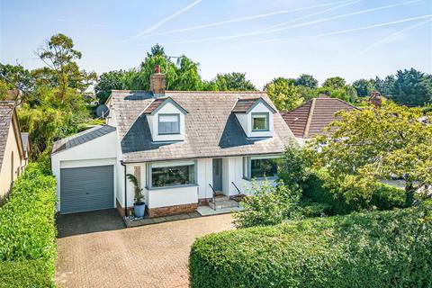 4 bedroom detached bungalow for sale, Newmarket Road, Moulton CB8