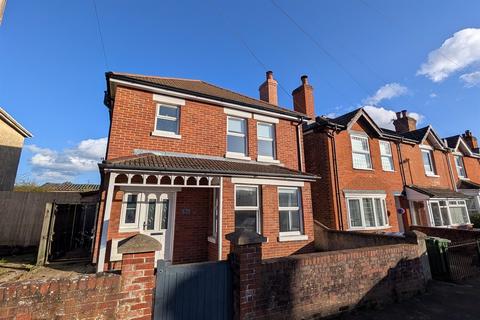 undefined, Southampton SO16
