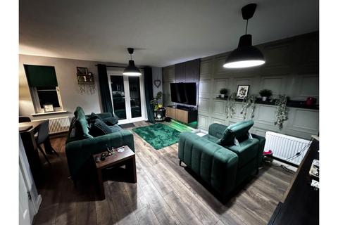 4 bedroom end of terrace house for sale, Sunningdale Way, Gainsborough, DN21