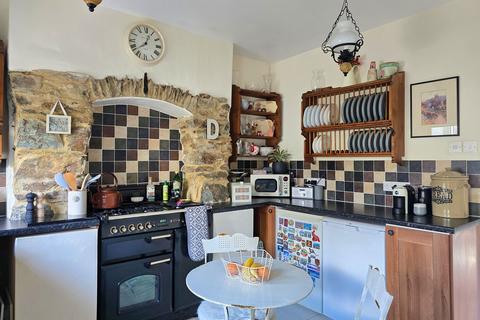 2 bedroom terraced house for sale, Whitchurch Road, Tavistock PL19
