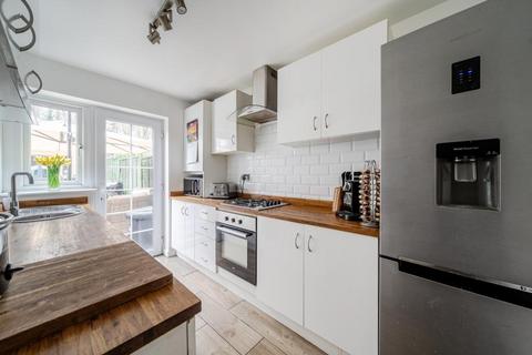 undefined, Chertsey,  Surrey,  KT16