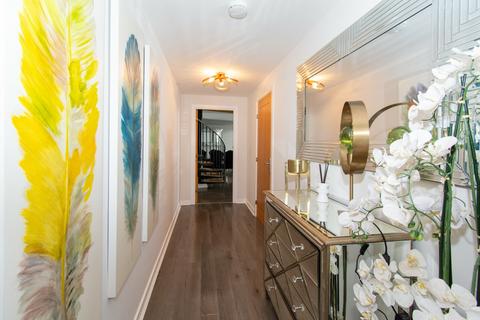 undefined, 3 Bed Penthouse on Richmond Hill