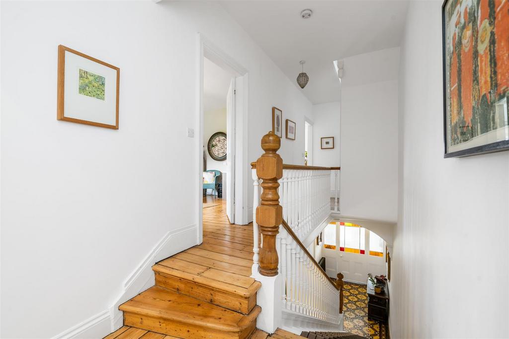 37 Bellemere Road 26.jpg