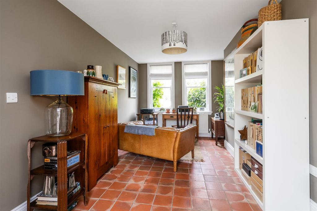 37 Bellemere Road 57.jpg