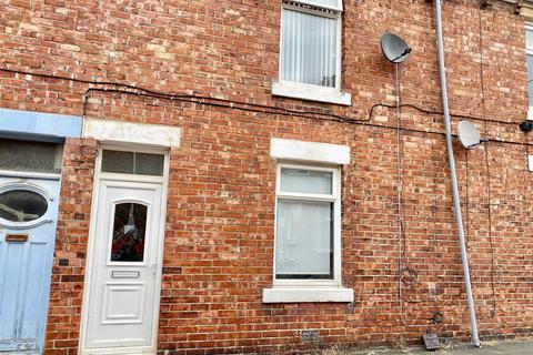 2 bedroom terraced house to rent, Queen Street, Birtley, Chester Le Street