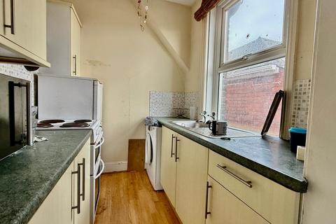 undefined, Flat 1, 37 Haldon Road, Exeter, Devon EX4 4DZ