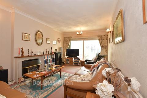 undefined, Cromwell Avenue, Billericay CM12