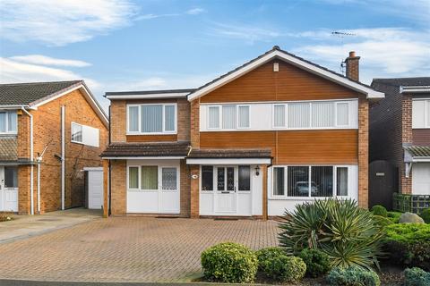 4 bedroom detached house for sale, Huntsmans Walk, York