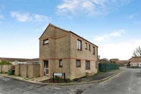 3 bedroom detached house for sale, Wade Close, Eastbourne