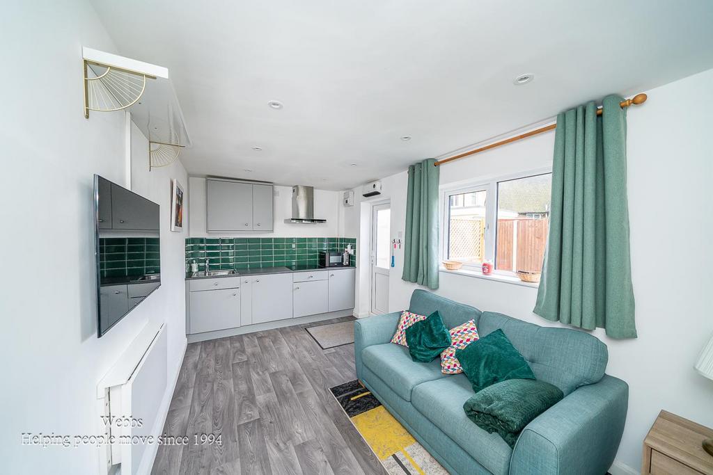 Annex living area