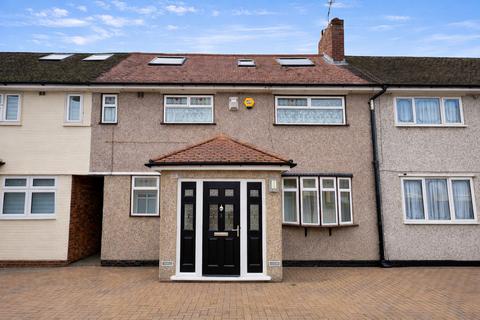 undefined, Elizabeth Close, Collier Row, RM7