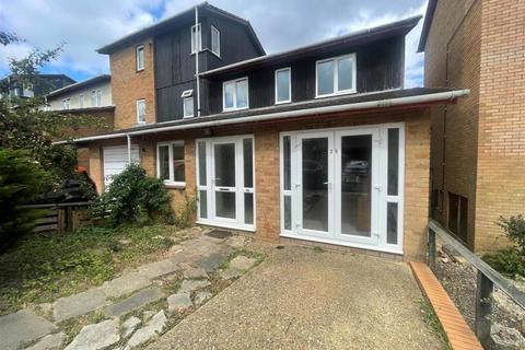 undefined, Wimbledon Place, Bradwell Common, Milton Keynes, MK13