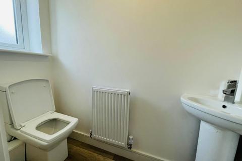 3 bedroom house to rent, Leatham Avenue, ROTHERHAM