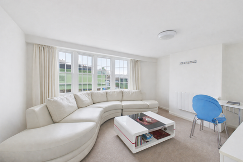 3 bedroom flat for sale, Trafalgar Lane, Brighton, BN1 4EH