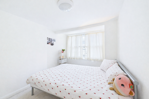 3 bedroom flat for sale, Trafalgar Lane, Brighton, BN1 4EH