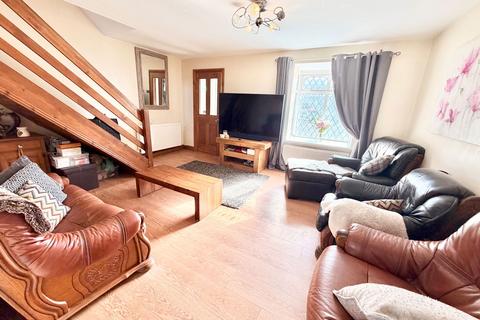 3 bedroom semi-detached house for sale, Aldeford Drive, Brierley Hill DY5