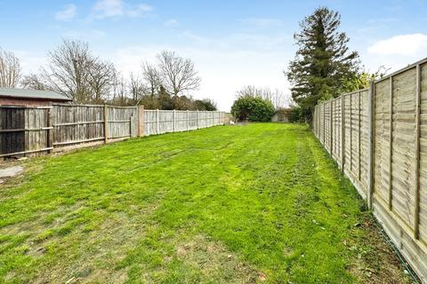 3 bedroom semi-detached house for sale, Harwich Road, Little Clacton, Clacton-on-Sea