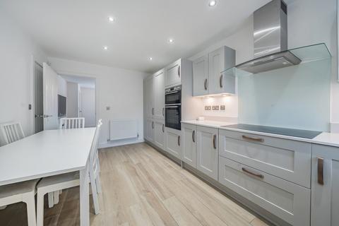 3 bedroom semi-detached house for sale, Oldham Road, Manchester, Greater Manchester