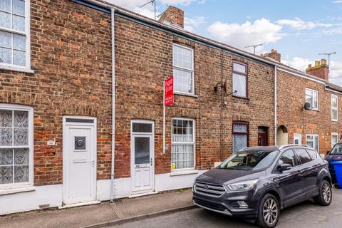 2 bedroom terraced house for sale, Wyberton Low Road, Boston, Lincolnshire, PE21