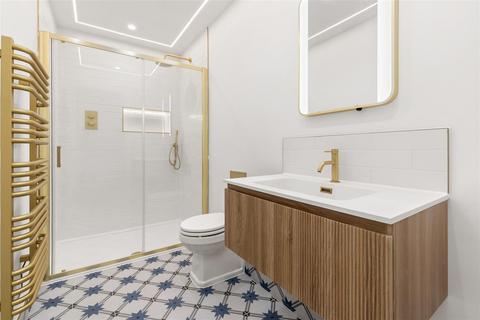 1 bedroom flat for sale, Longfield Street, London
