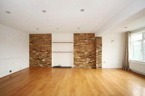 3 bedroom terraced house for sale, Buckingham Road, Tring