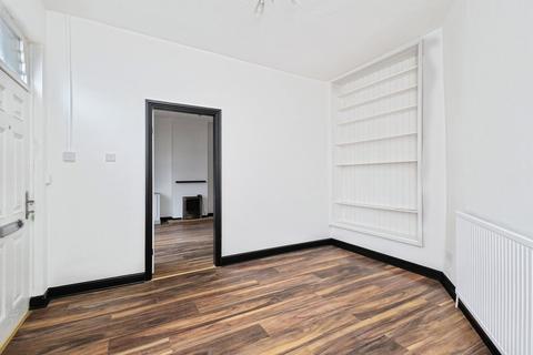 2 bedroom terraced house for sale, Whiteacre Road, Ashton-under-Lyne, Greater Manchester, OL6