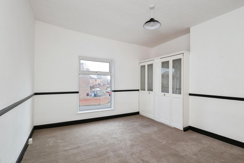Pbox-IMG.jpg