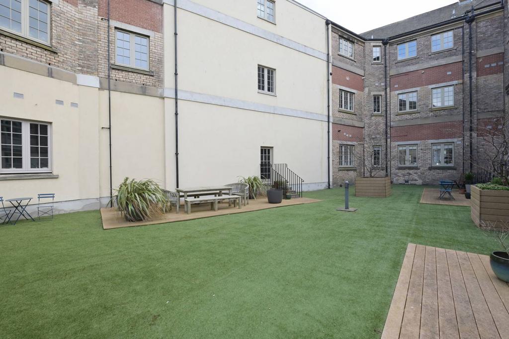 MFL2254205 245.jpg
