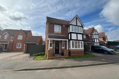 3 bedroom detached house for sale, Magnolia Close, Abington Vale NN3