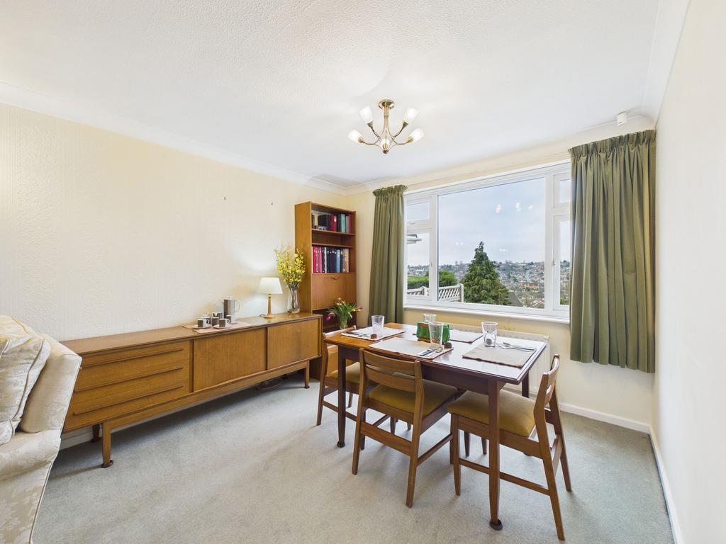 Lounge Dining Room