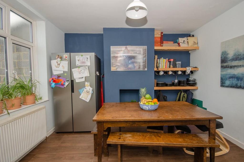 Dining room.jpg