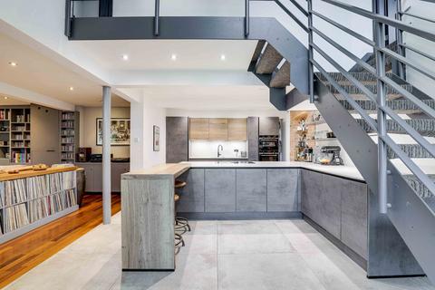 undefined, Forest Road East, Nottingham NG1