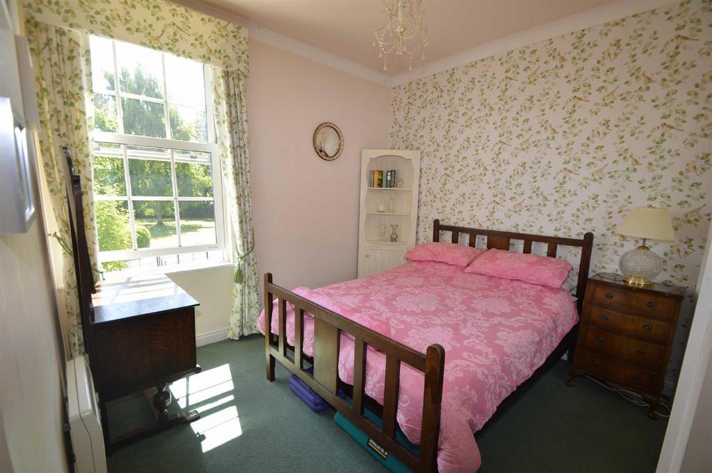 Bedroom.jpg