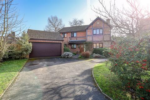 4 bedroom detached house for sale - Millbrook Close, Liss, Hampshire, GU33