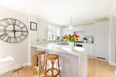 undefined, Allen Close, Old St. Mellons, Cardiff, CF3