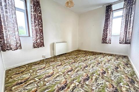2 bedroom flat for sale, Tregurra Lane, Truro
