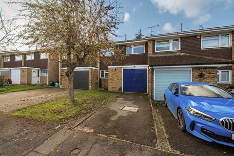 3 bedroom terraced house for sale, Wild Briar, Wokingham RG40